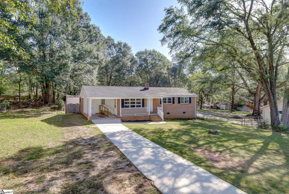 123 Taylors  Taylors, SC 29687