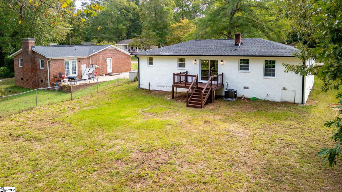 114 Abraham  Greenville, SC 29605