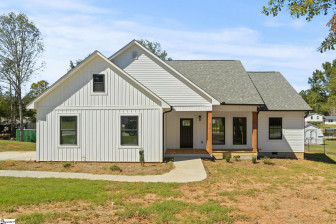 510 Shady Pine Seneca, SC 29678