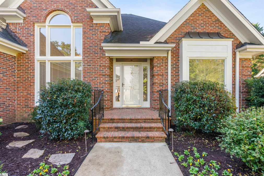 102 Gilderview  Simpsonville, SC 29681