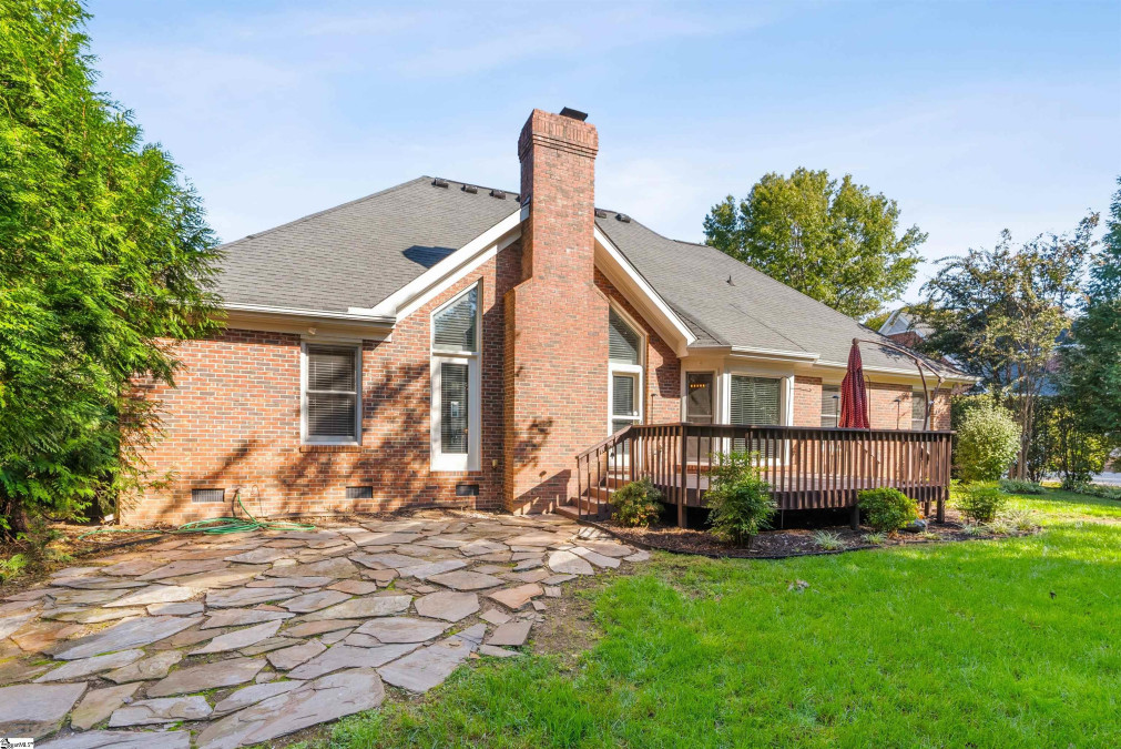 102 Gilderview  Simpsonville, SC 29681