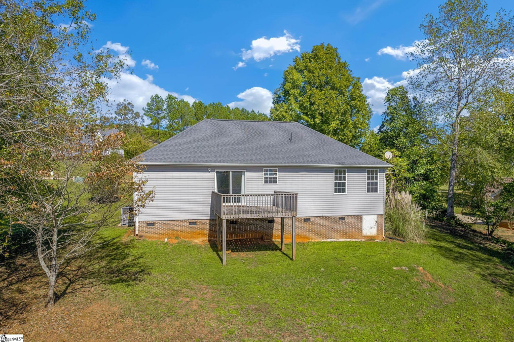 207 Shady Grove Est Pickens, SC 29671