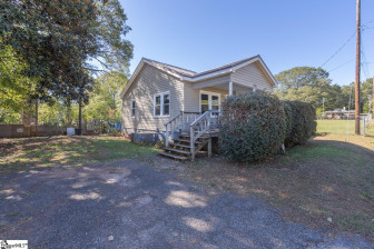 2405 Cross  Anderson, SC 29625