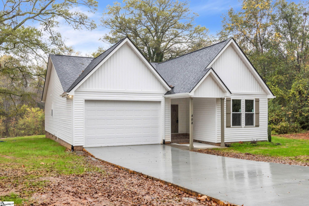 404 Burrell  Pendleton, SC 29670