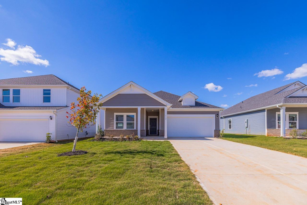 112 Firehole  Gray Court, SC 29645