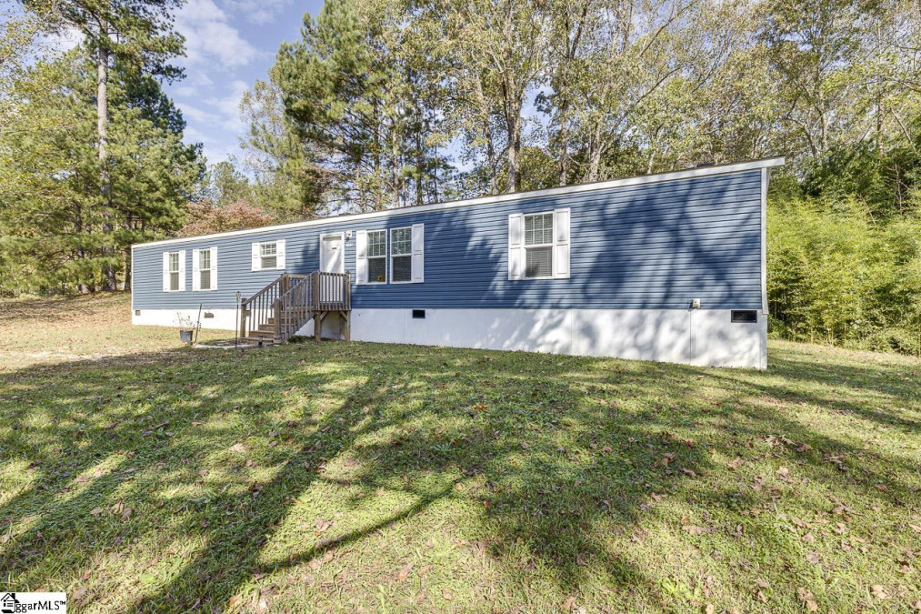 305 Bagwell W Liberty, SC 29657