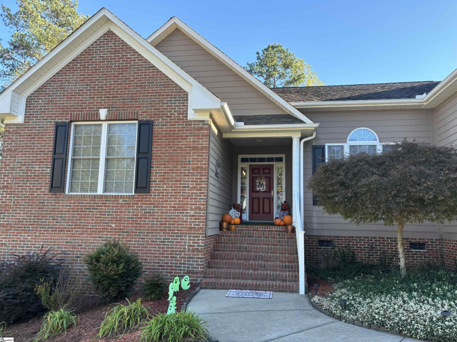 5 Laurelcrest  Travelers Rest, SC 29690