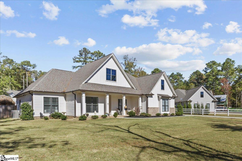 338 Paradise Vi Williamston, SC 29697