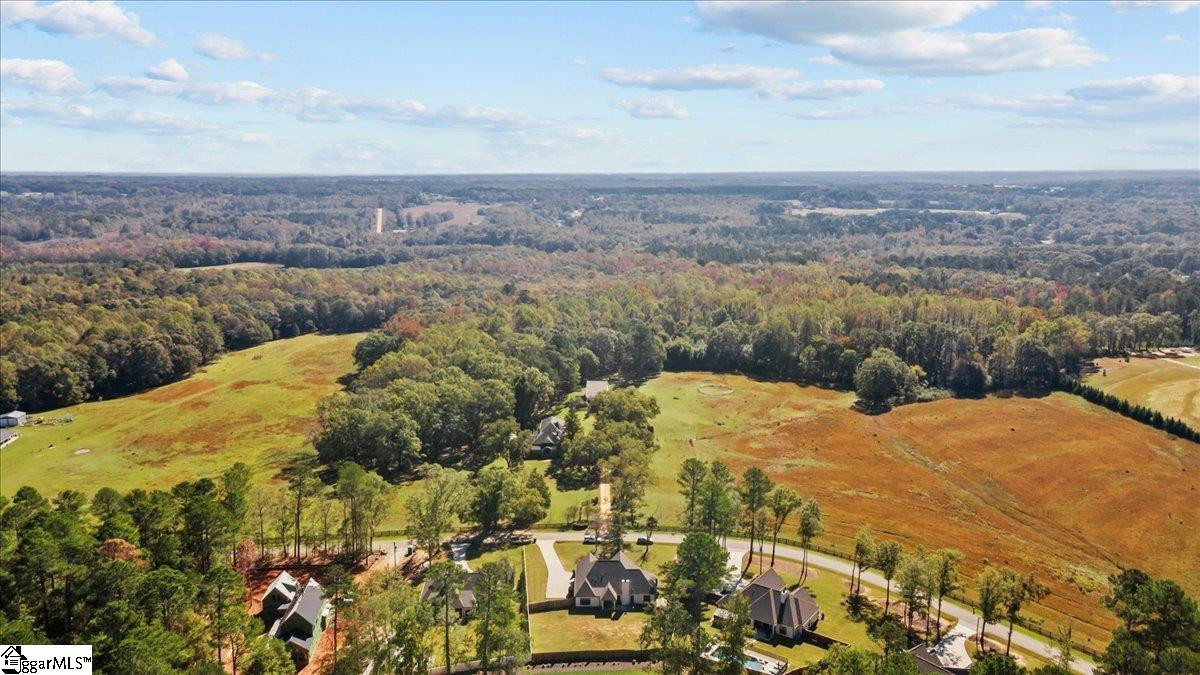 338 Paradise Vi Williamston, SC 29697