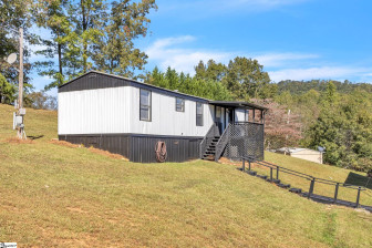 355 Ravenwood  Pickens, SC 29671