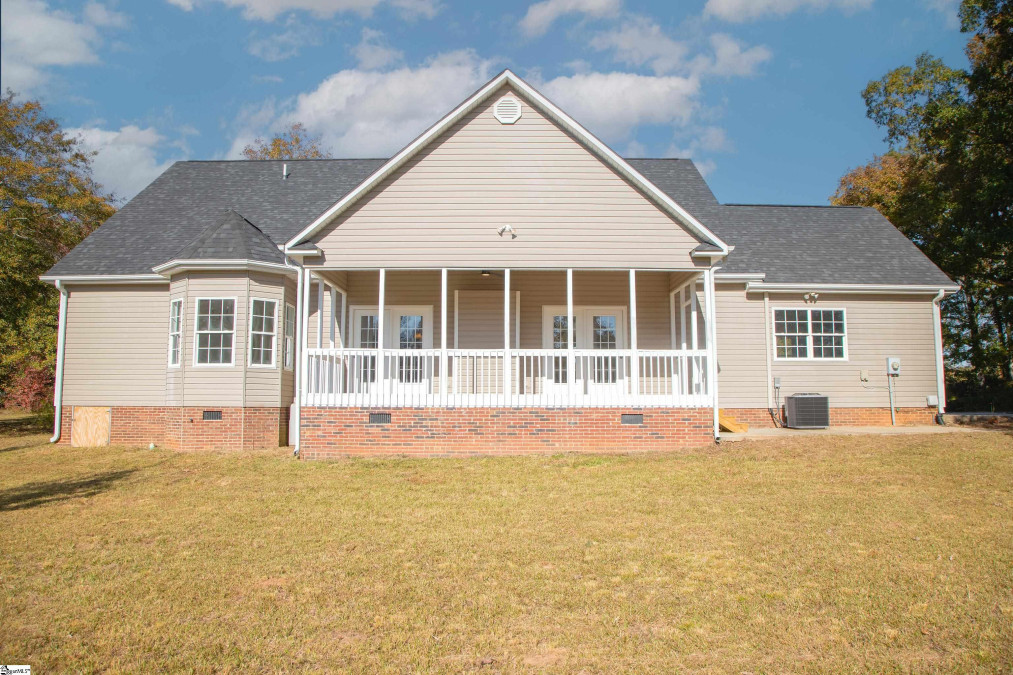 385 Dacusville  Marietta, SC 29661