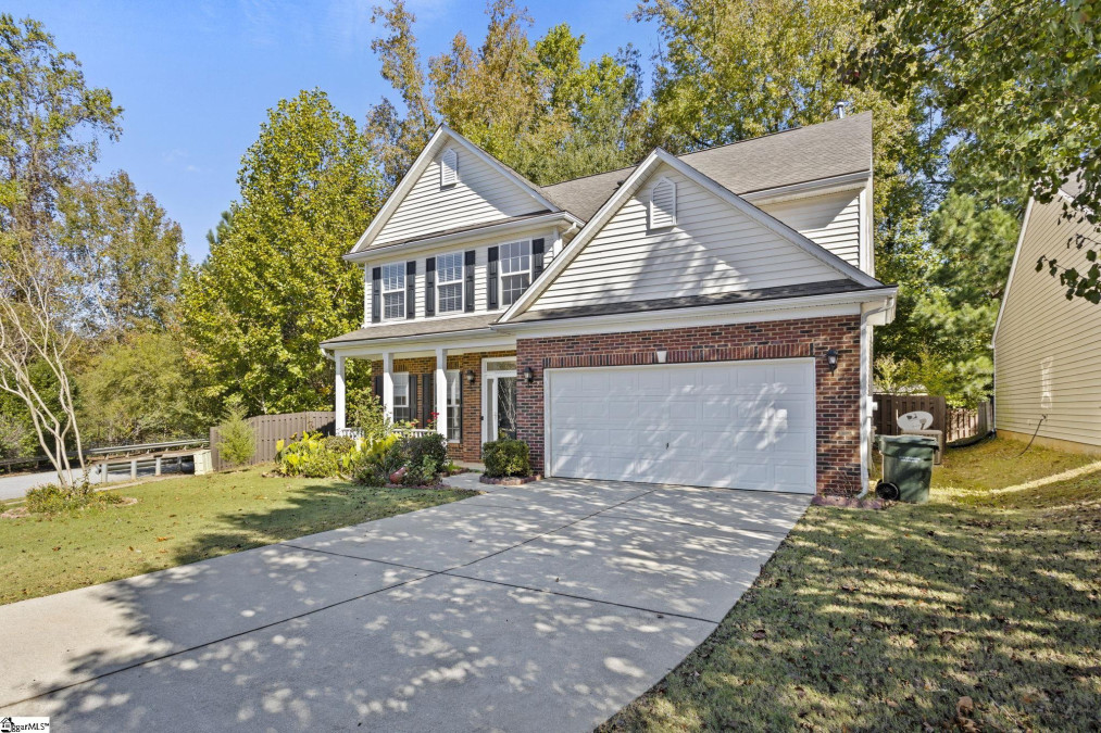 106 Knoll Rg Greer, SC 29650