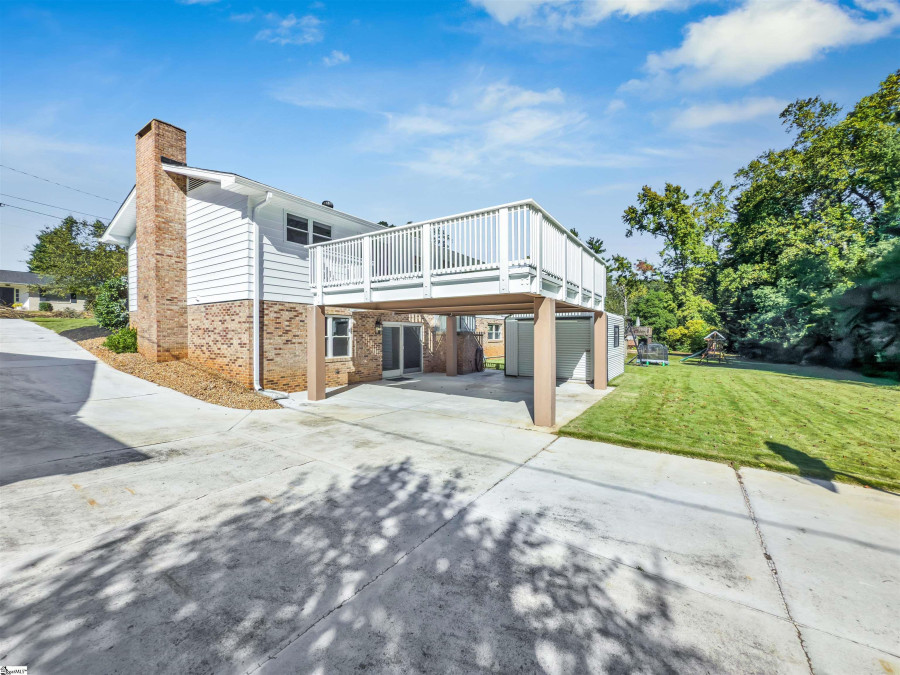 39 Richwood  Greenville, SC 29607