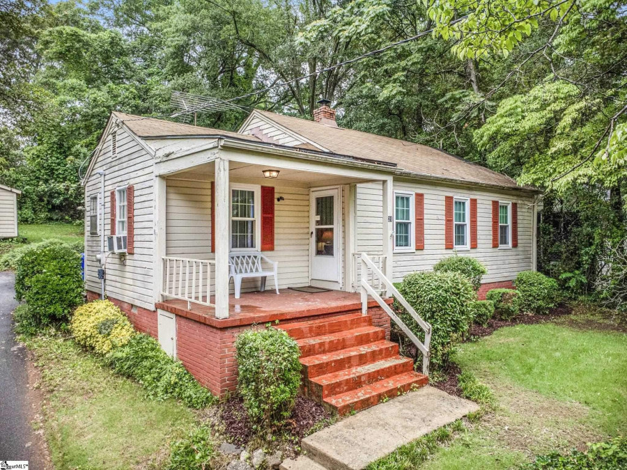 21 Walnut  Greenville, SC 29607