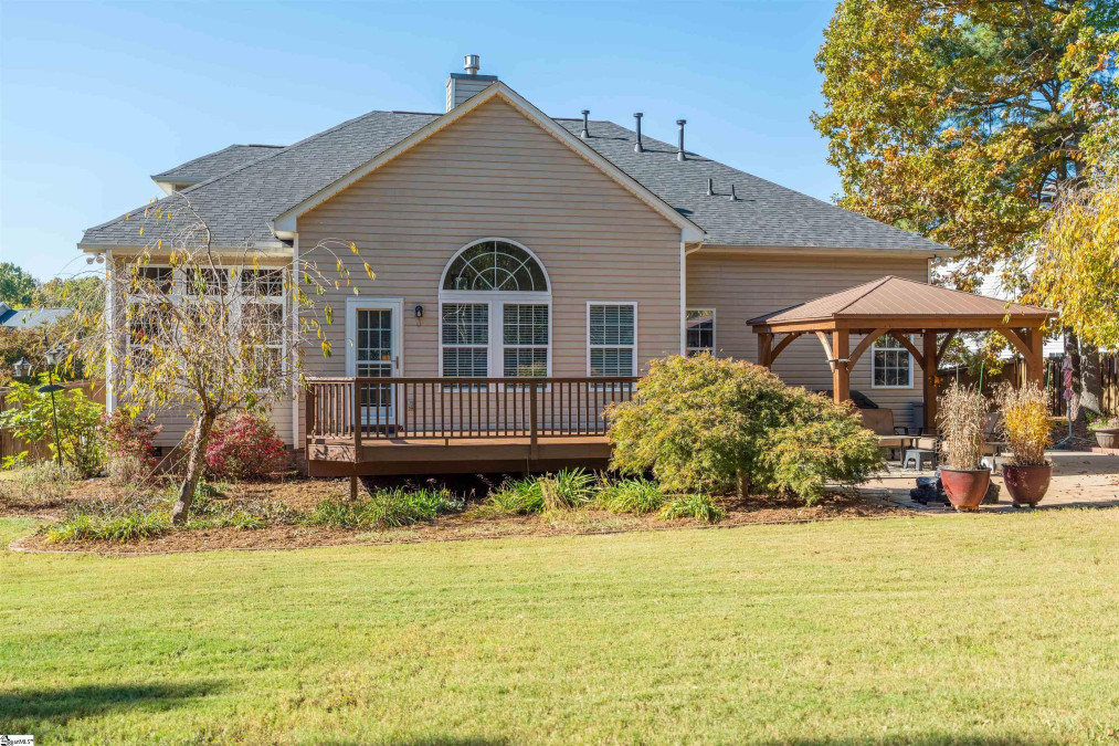 27 Meadow Rose Travelers Rest, SC 29690