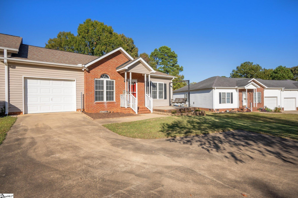 103B Raeburn  Anderson, SC 29621