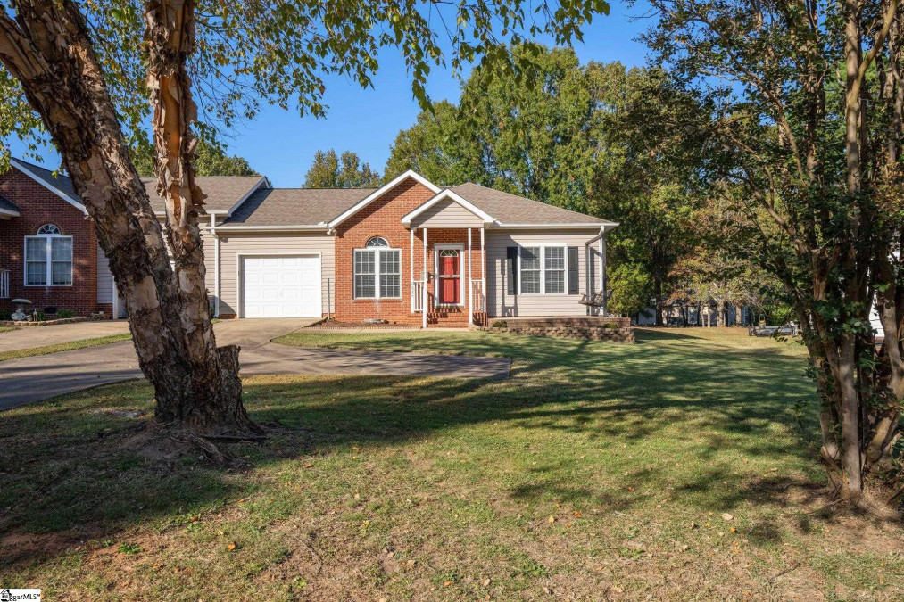 103B Raeburn  Anderson, SC 29621