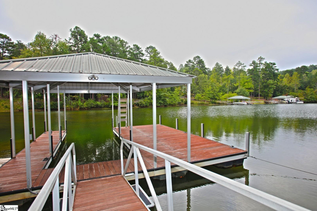 200 Kelley Creek Six Mile, SC 29682