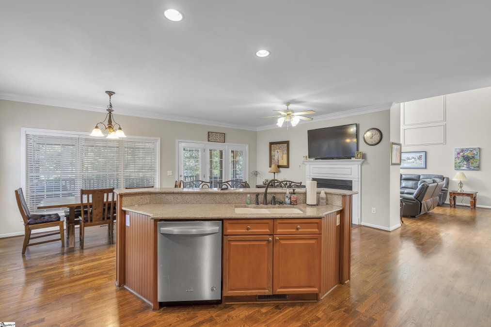 610 Sterling  Boiling Springs, SC 29316