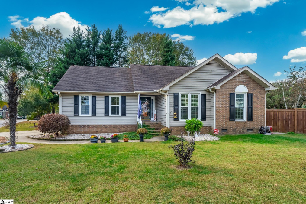 3 Fallon  Fountain Inn, SC 29644