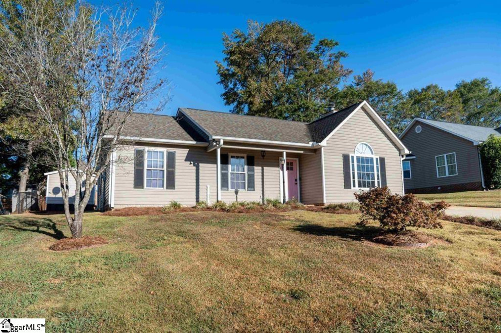 250 Autumn Gold Boiling Springs, SC 29316