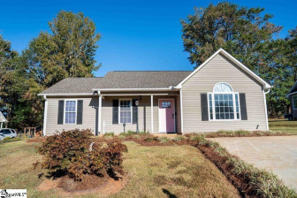 250 Autumn Gold Boiling Springs, SC 29316