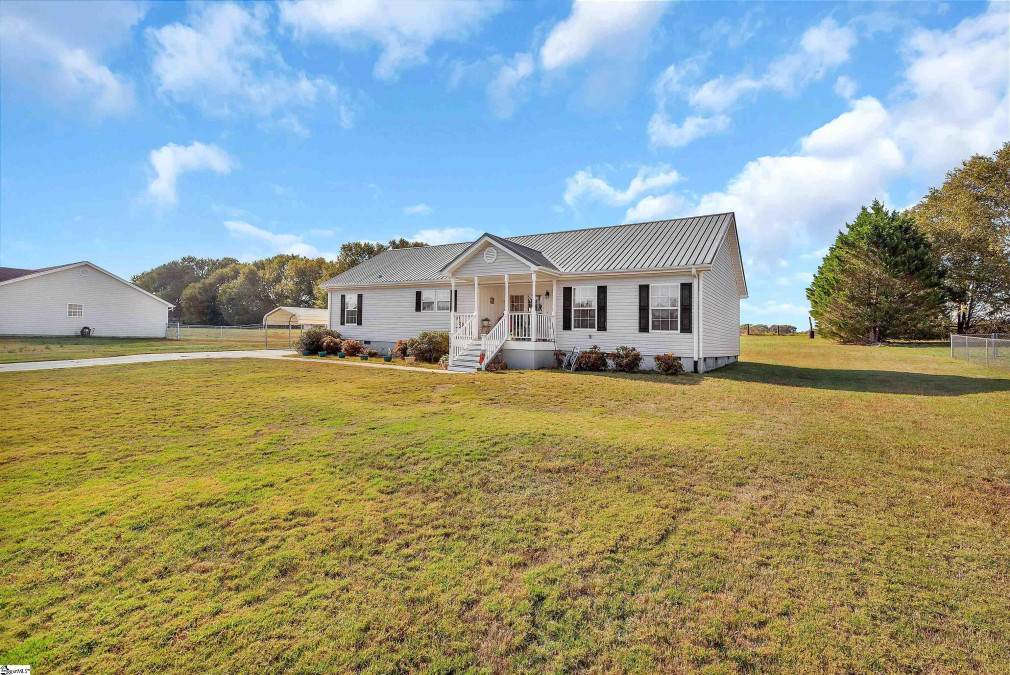 108 Chicoma  Townville, SC 29689