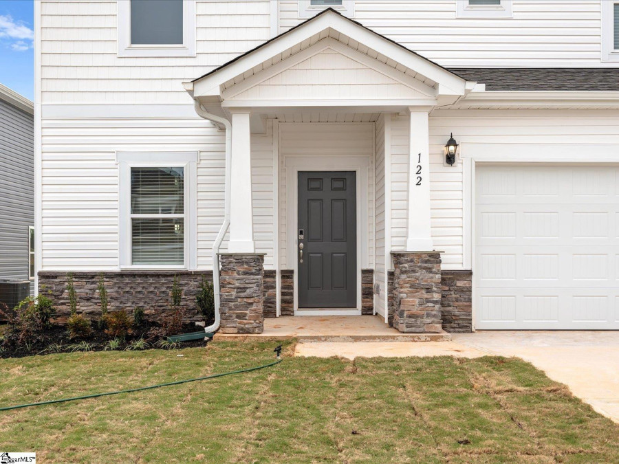 122 Firehole  Gray Court, SC 29645