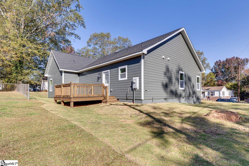 10 Harvard  Greenville, SC 29611