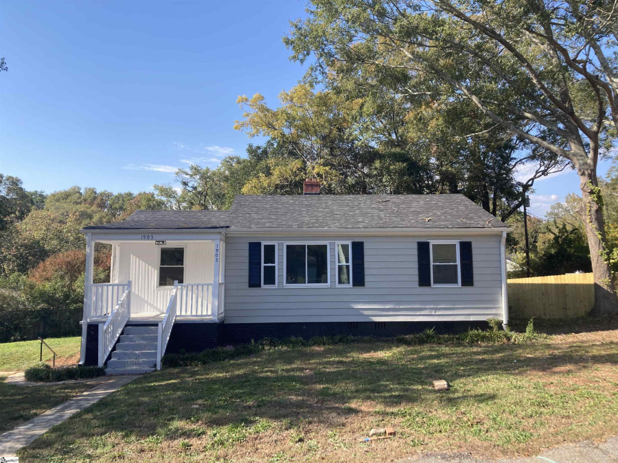 1903 Dobbins  Anderson, SC 29625