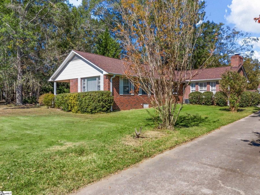 300 Old Petrie Spartanburg, SC 29302