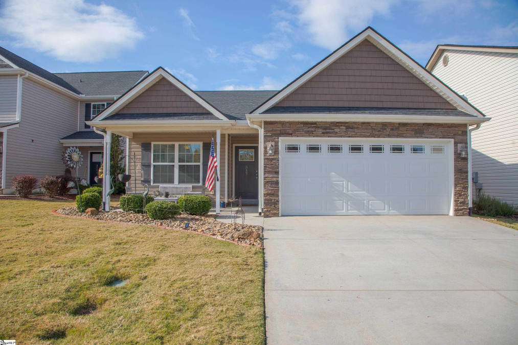 317 Glenlea  Greenville, SC 29617