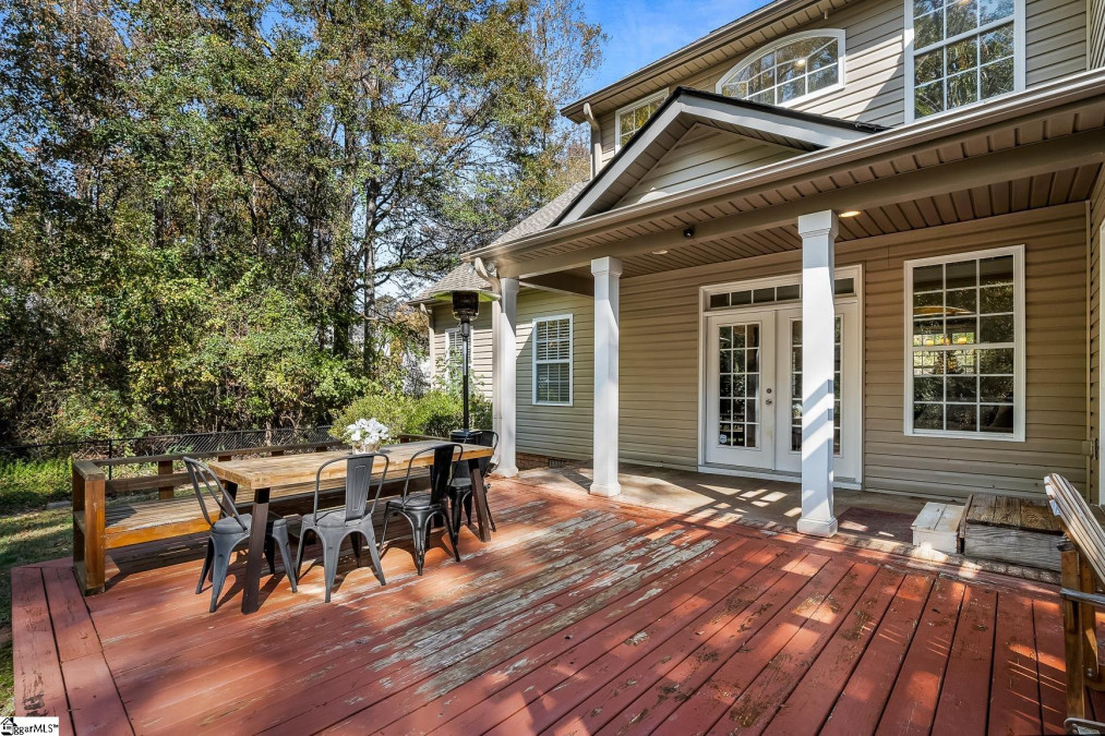 204 Cove Harbor Taylors, SC 29687