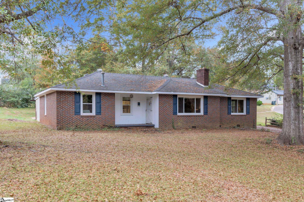 217 Catherine N Pickens, SC 29671