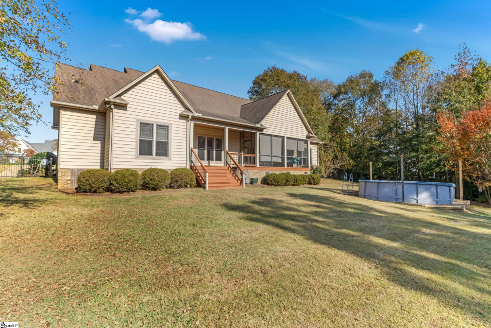 1256 Burdette  Gray Court, SC 29645