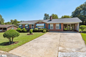 105 Baker  Easley, SC 29640