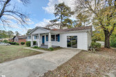 7 Oakwood  Taylors, SC 29687-3512