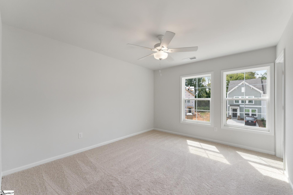 659 Blossom  Spartanburg, SC 29307