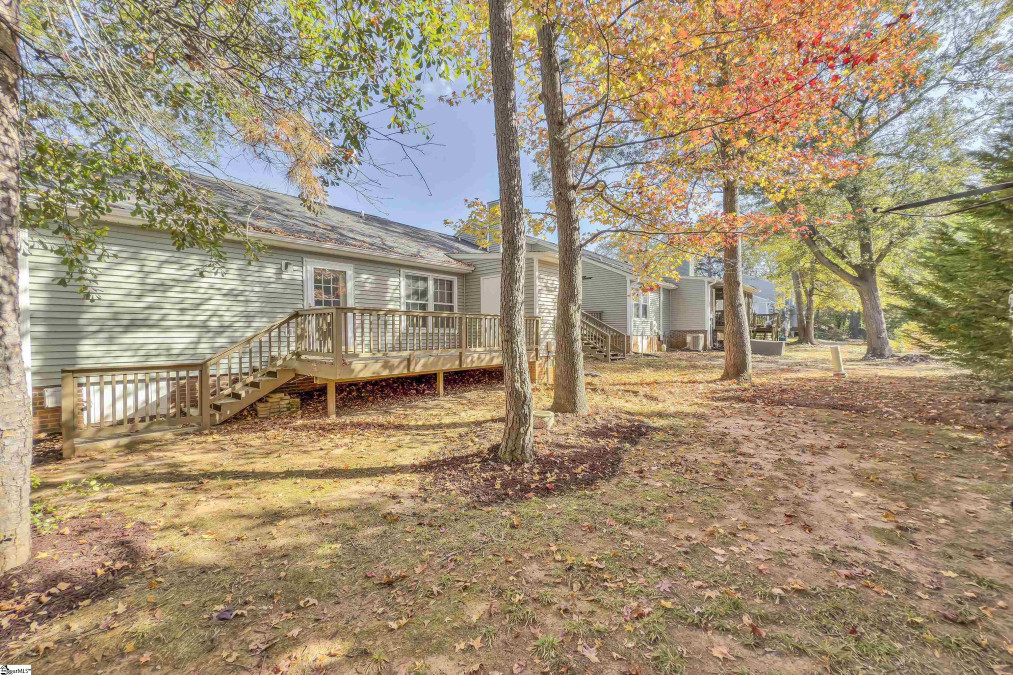 508 Wentworth  Mauldin, SC 29662