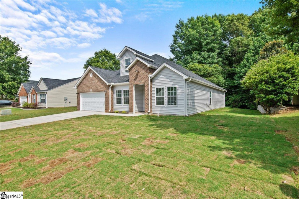 405 Revis Creek Simpsonville, SC 29681