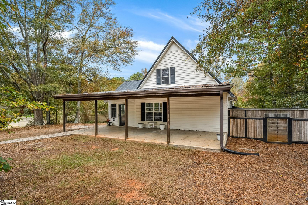 422 Hall  Anderson, SC 29624