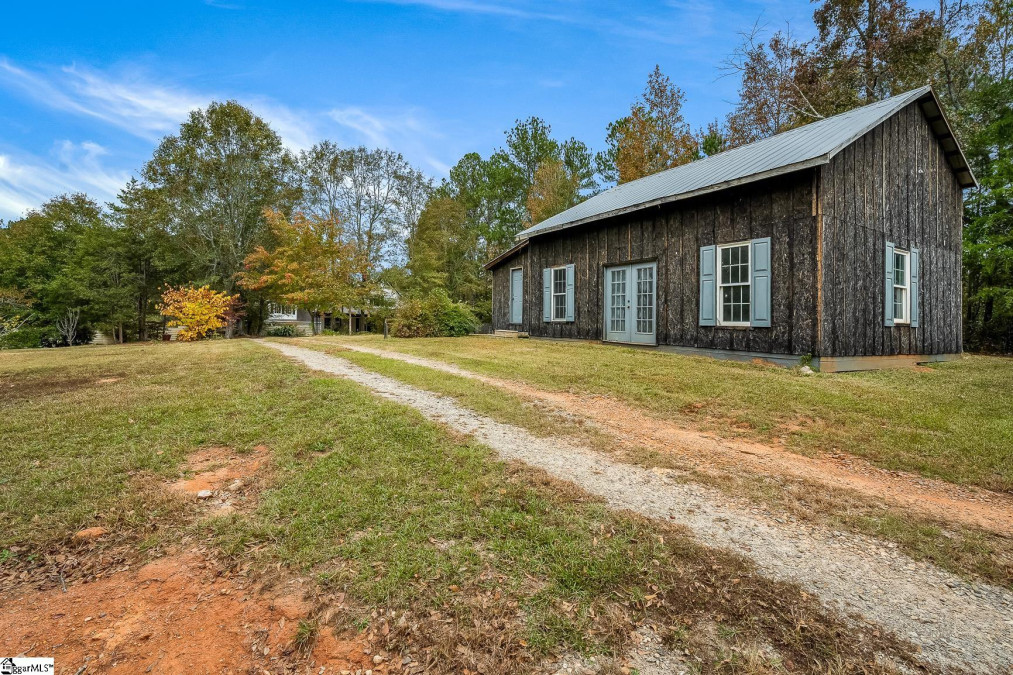 422 Hall  Anderson, SC 29624