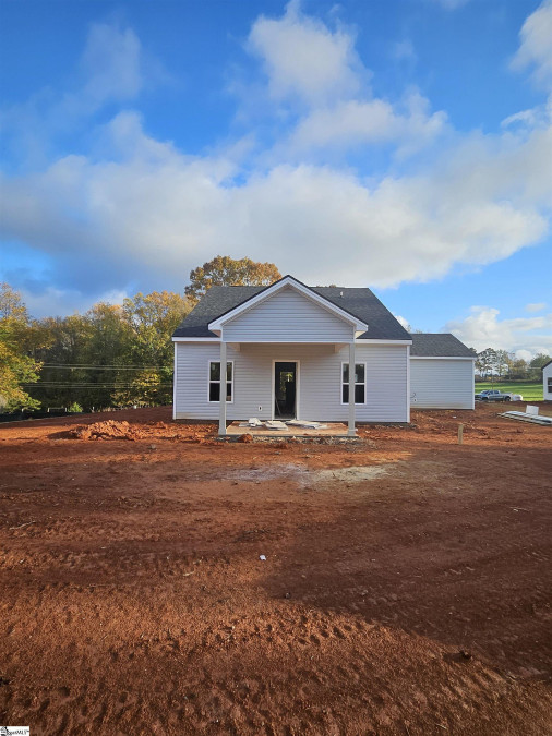 139 Folk  Chesnee, SC 29323