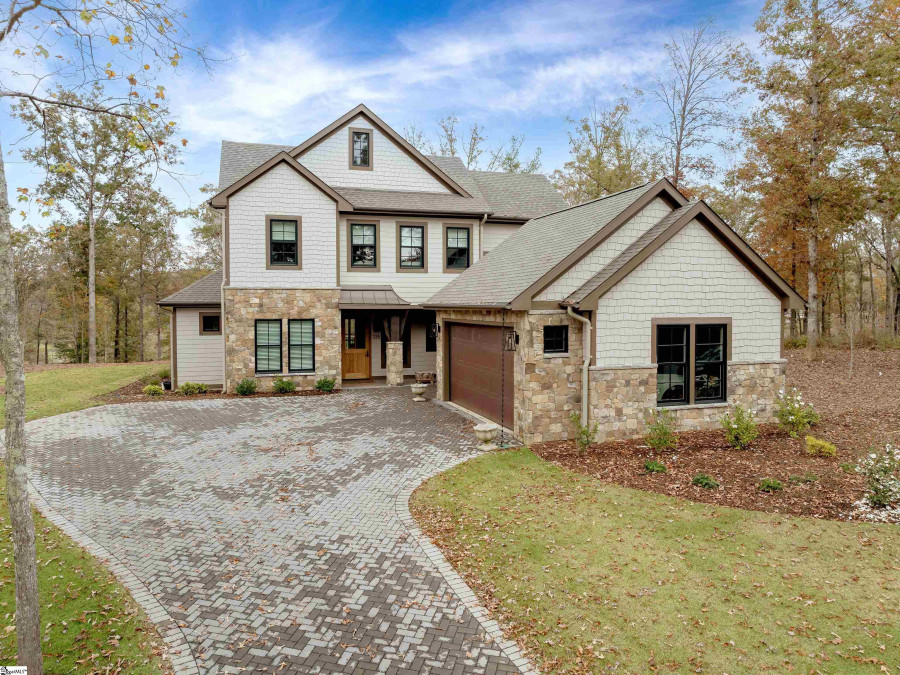 335 Golf Bridge Marietta, SC 29661