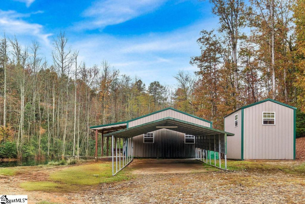 217 Country Creek Pickens, SC 29671