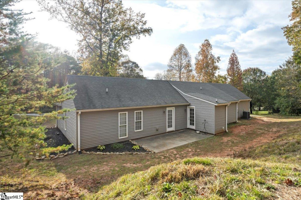 3920 Dacusville  Easley, SC 29640