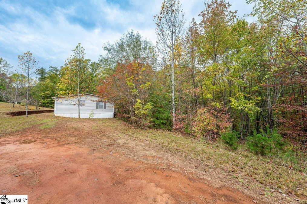 105 Beulah Land Pickens, SC 29671