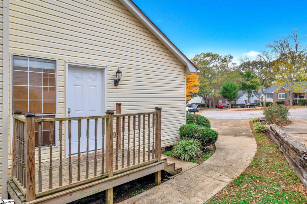 14 Setter  Greenville, SC 29607