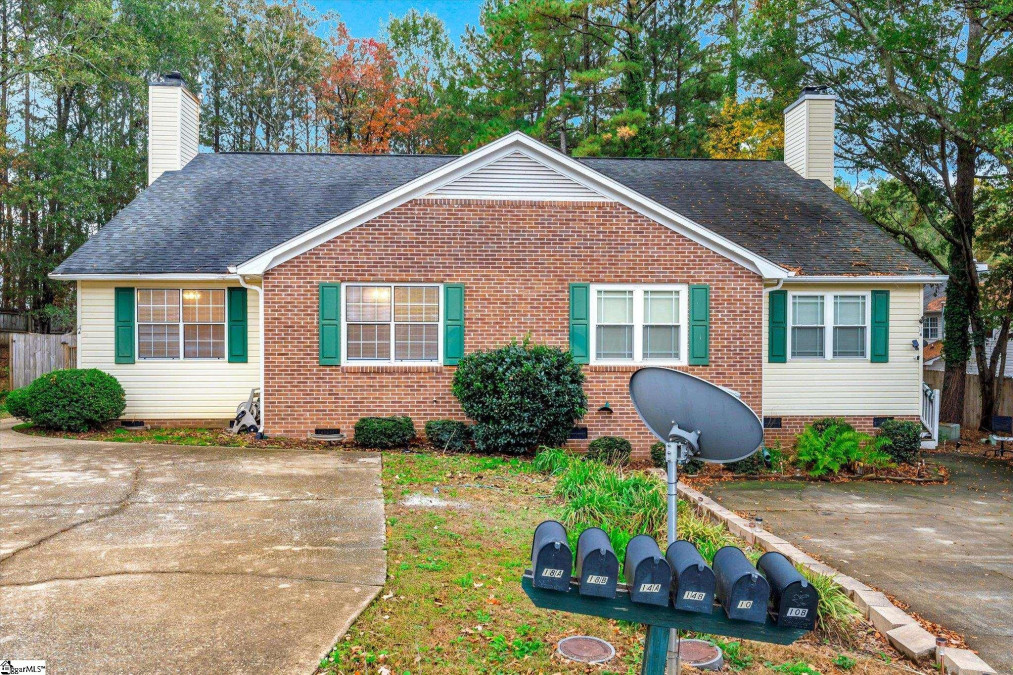 14 Setter  Greenville, SC 29607