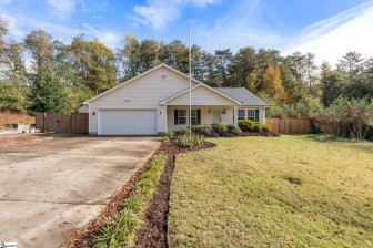 5 Burlwood  Taylors, SC 29687